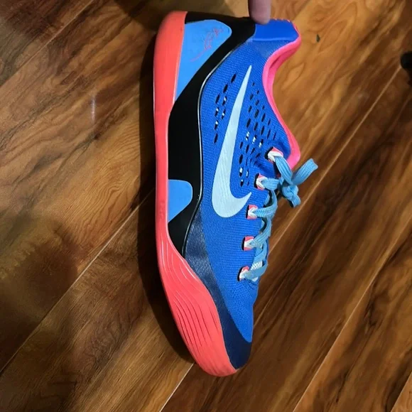 Nike Shoes Kobe Bryant Nike Size Youth Poshmark